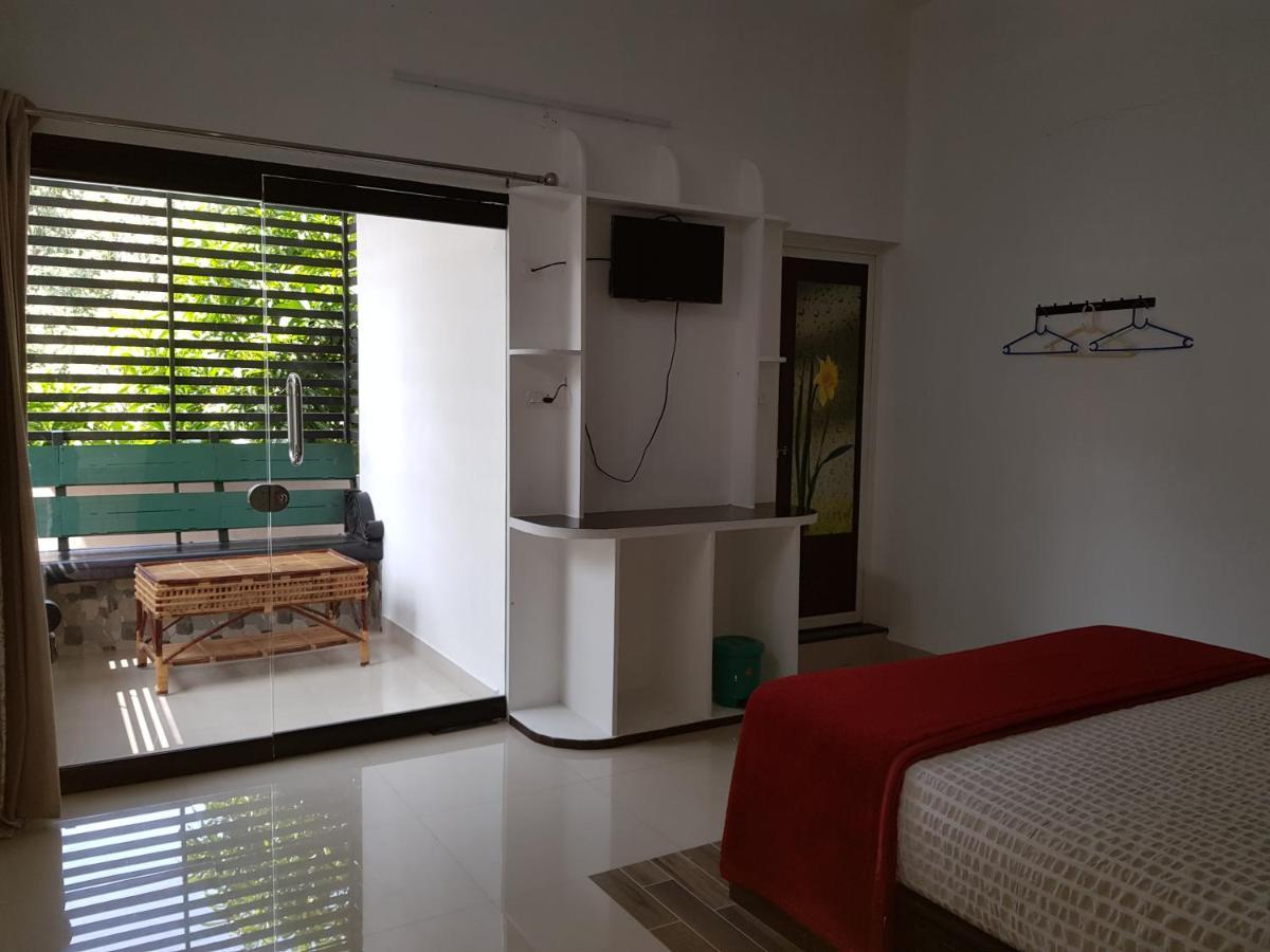 Kairali Palace Home Stay Thekkady Dış mekan fotoğraf