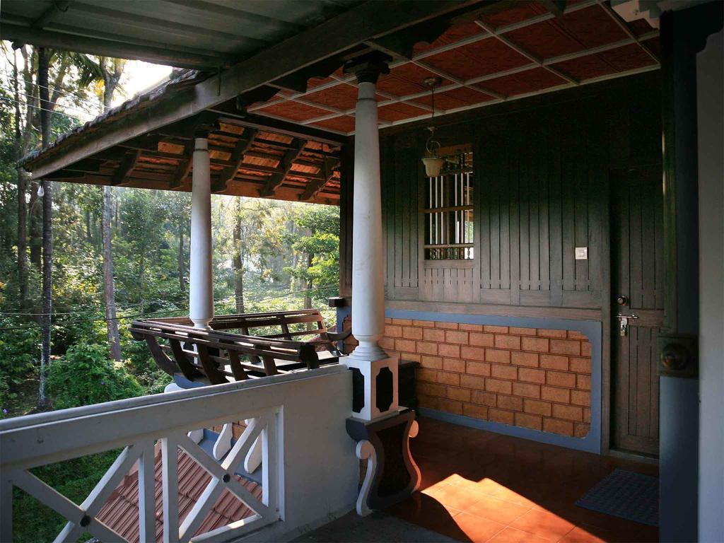 Kairali Palace Home Stay Thekkady Oda fotoğraf